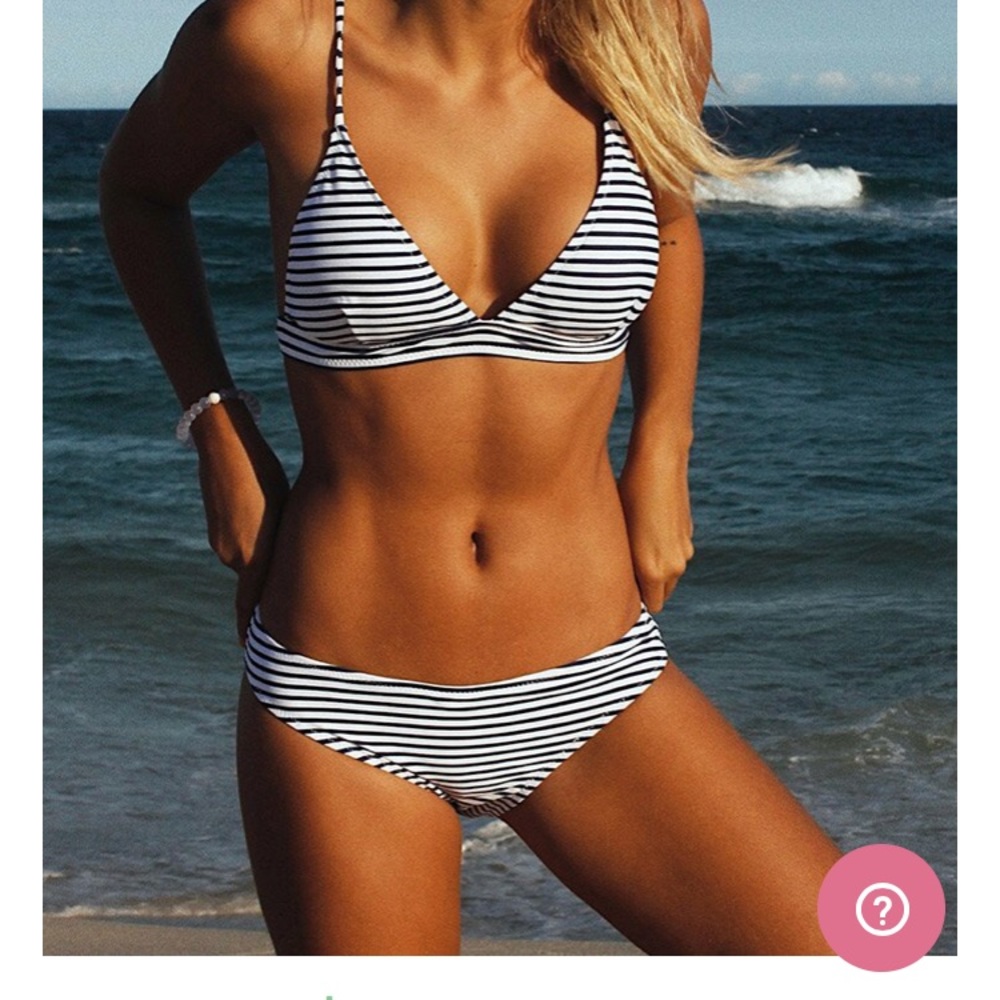 Women’s bikini set- NEVER WORN!